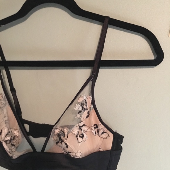 Calvin Klein Demi sheer bra - Picture 4 of 7